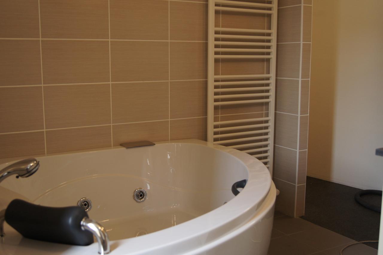Hotel Bouillon Esterno foto