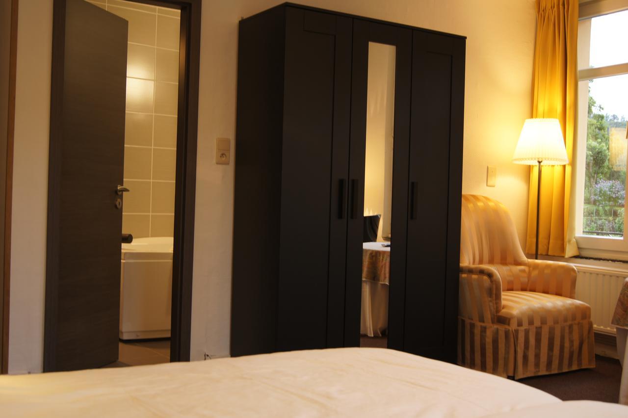 Hotel Bouillon Esterno foto