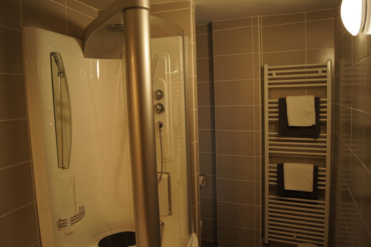 Hotel Bouillon Esterno foto